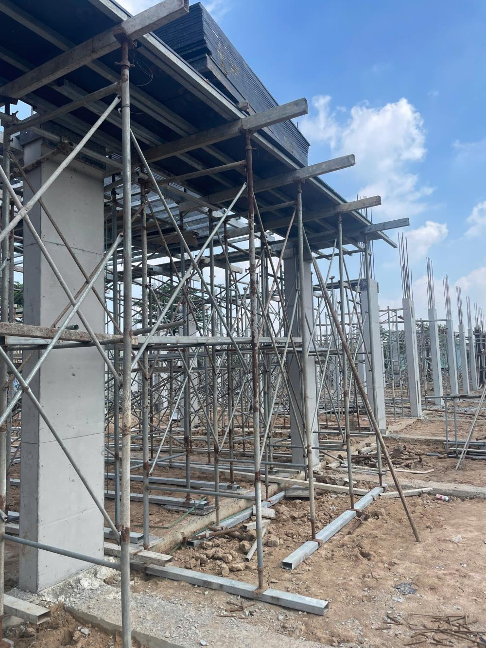 Nhà phố xây sẵn 80m² tại Bình Chuẩn, Bình Dương - Khu an ninh 24/24