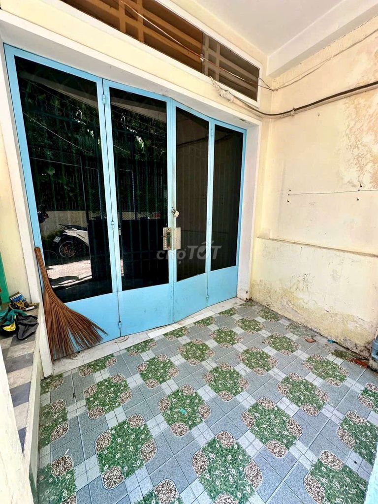 Nhà cũ Âu Dương Lân, Quận 8, 29.8m² giá 3.48 tỷ - Tiện sửa chữa cải tạo!