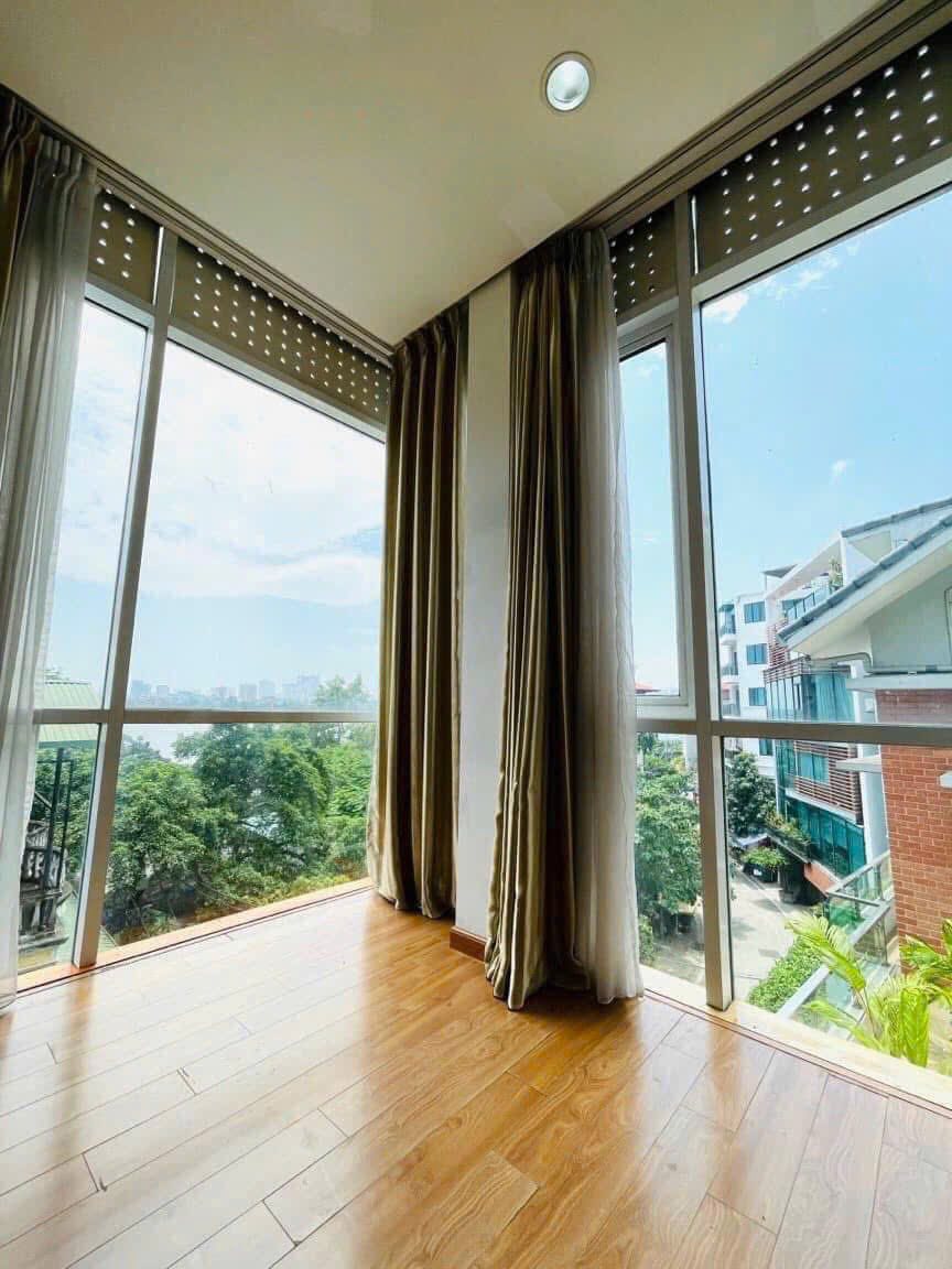 🏢 Bán tòa nhà 6 tầng tại Hồ Tây - View Hồ - Ô tô đỗ cửa