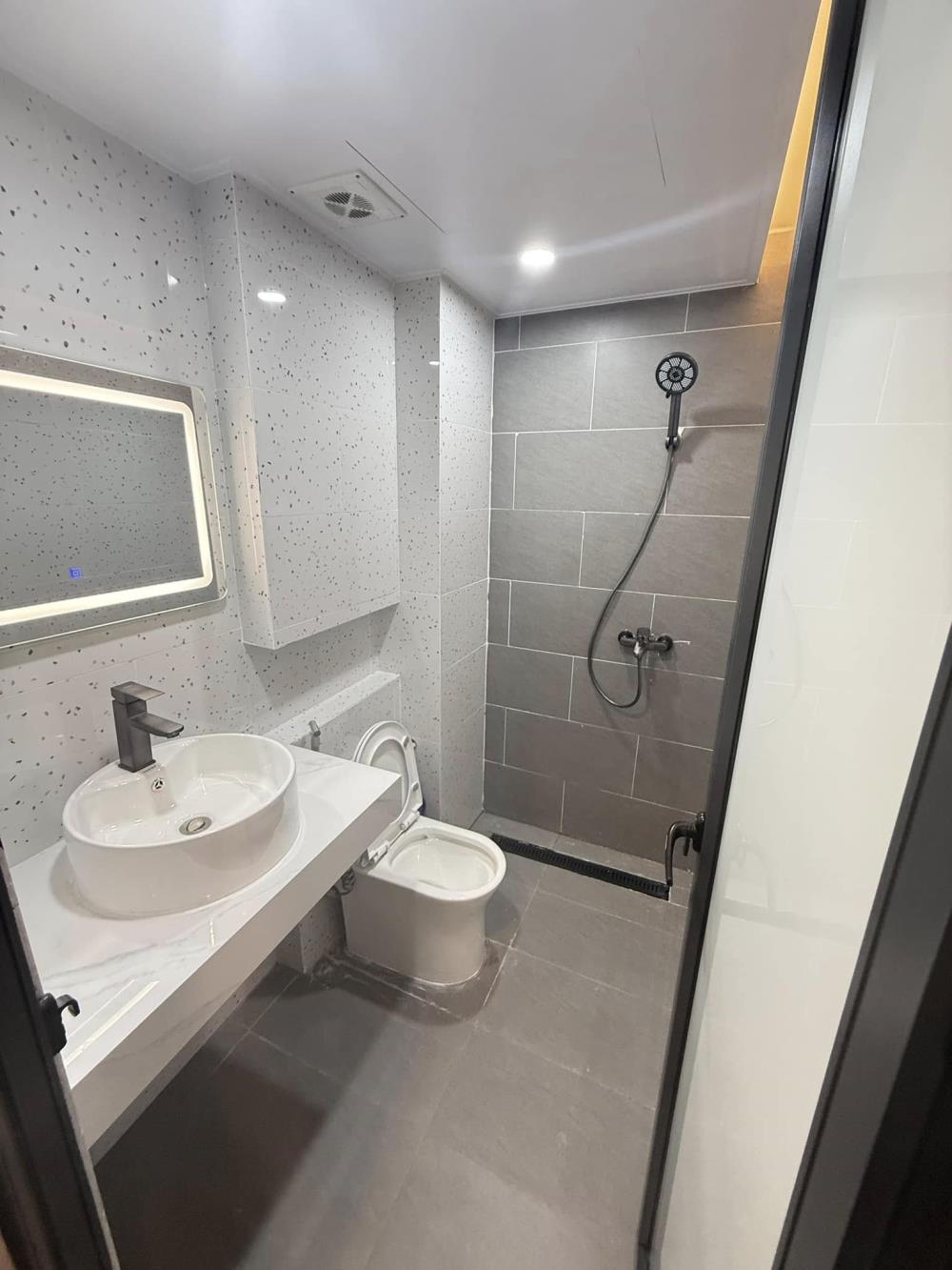 Chung cư mini Khương Hạ 97m² giá 21 tỷ - Dòng tiền ổn định 1,3 tỷ/năm!