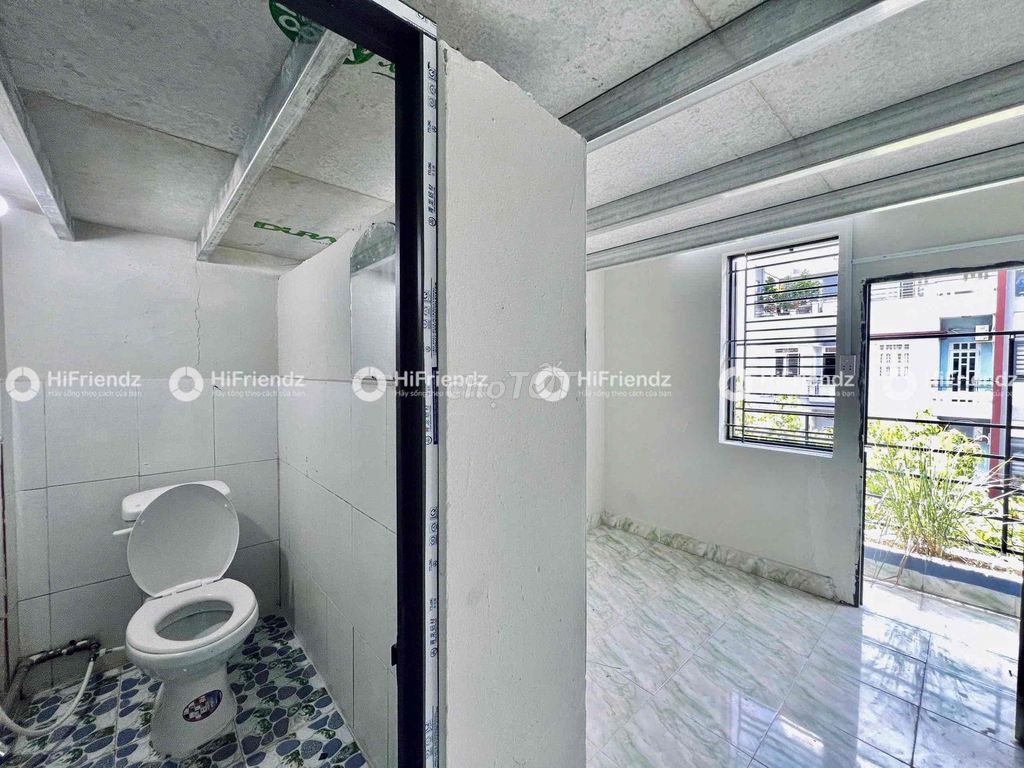 Phòng ban công 20m² giá 3 triệu - An ninh 24/7, giờ giấc tự do!