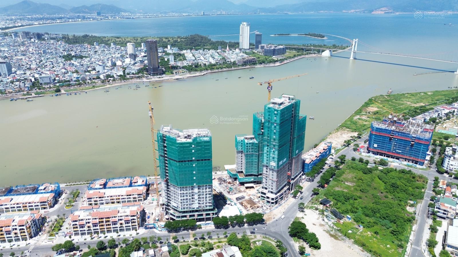 Căn hộ Duplex ven sông Hàn tại Sun Symphony Residence - 118m² chỉ 9.6 tỷ - Vay 0%/30 tháng!