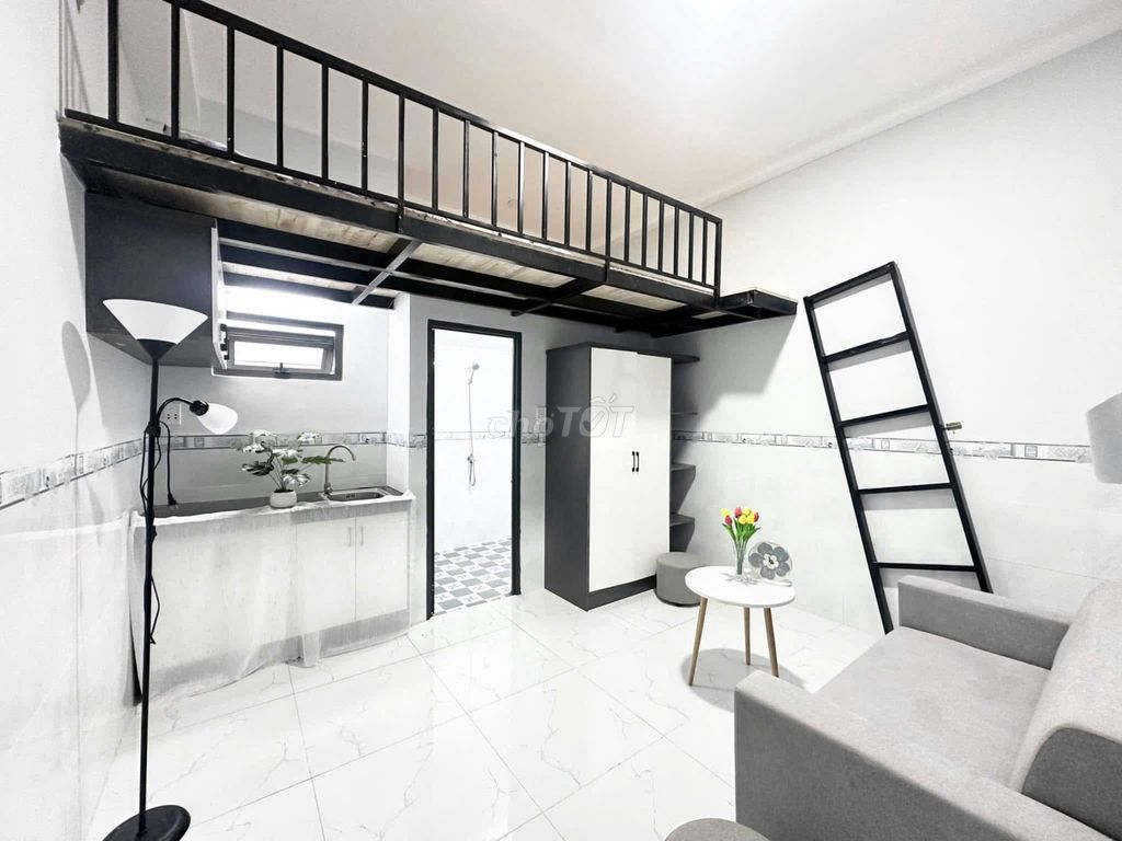 Phòng Duplex cực xinh gần ĐH Văn Hiến, 28m² giá 4 triệu - An ninh 24/7!