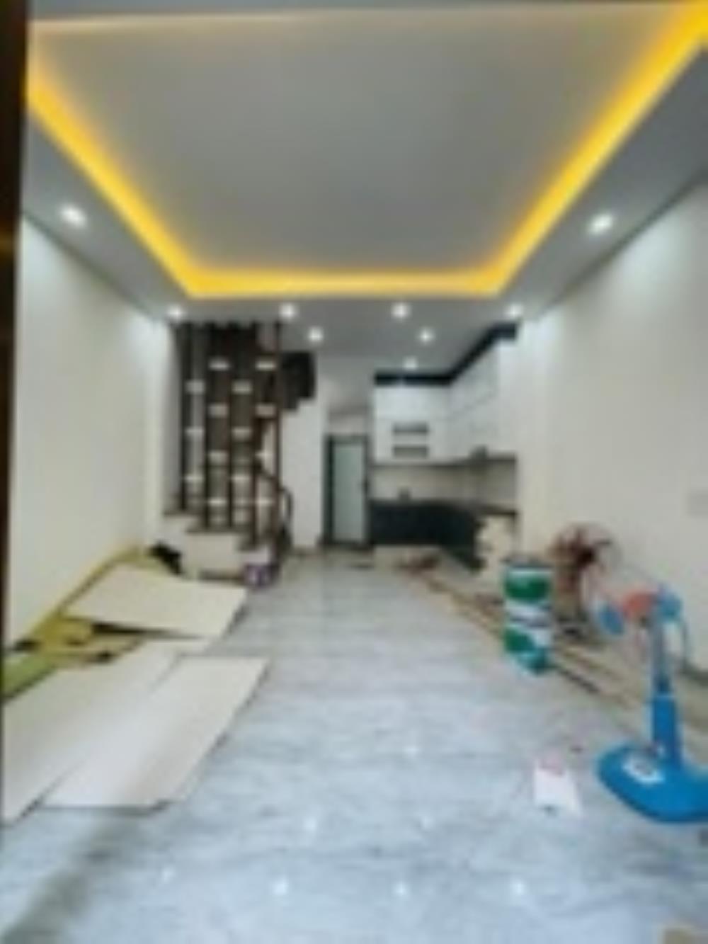 Nhà đẹp 5 tầng Kim Giang 33m² giá 7.5 tỷ - Sẵn sàng vào ở!