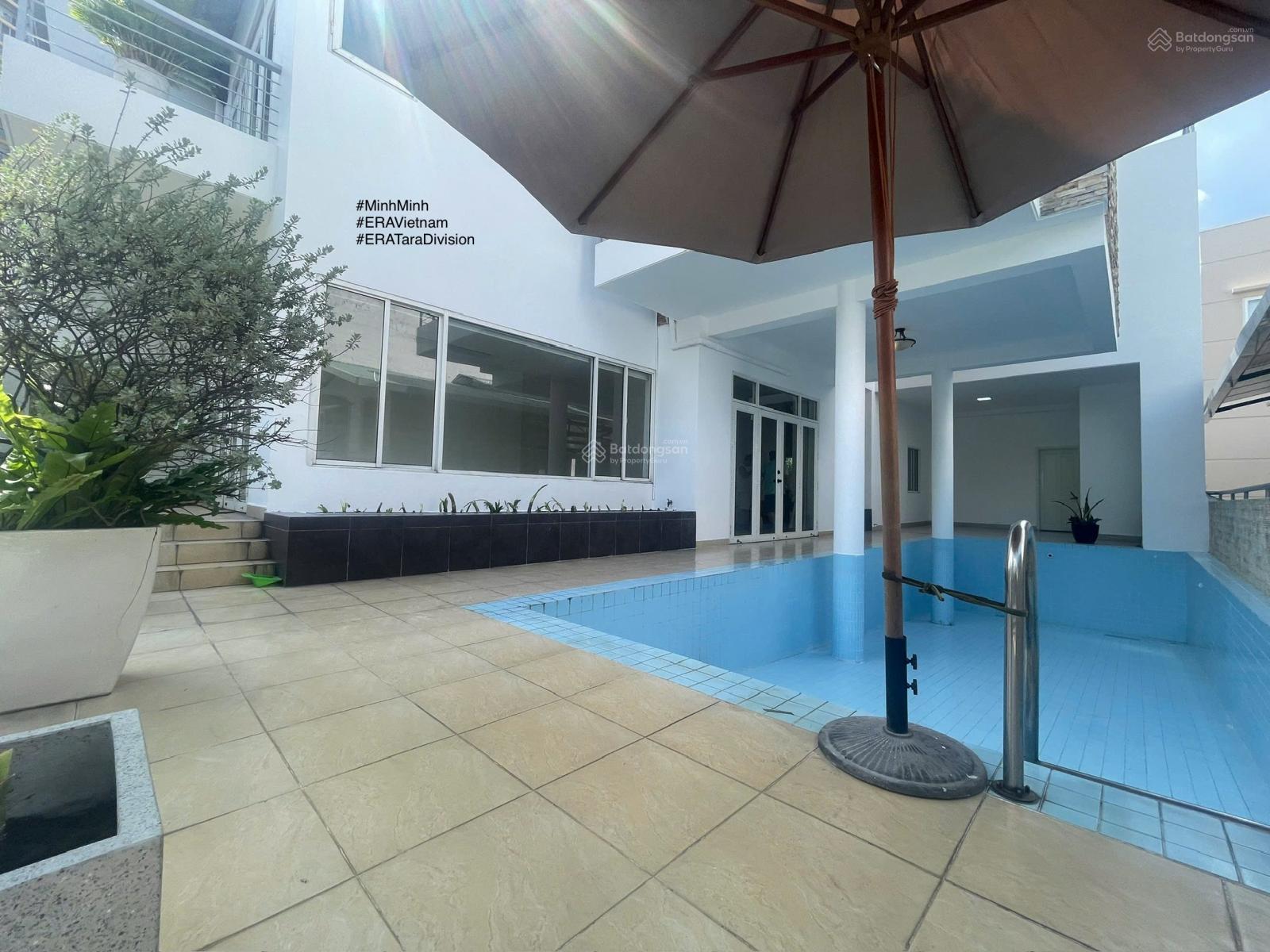 Biệt thự Thảo Điền 240m² giá 100 triệu - Hồ bơi riêng, sân vườn rộng rãi!