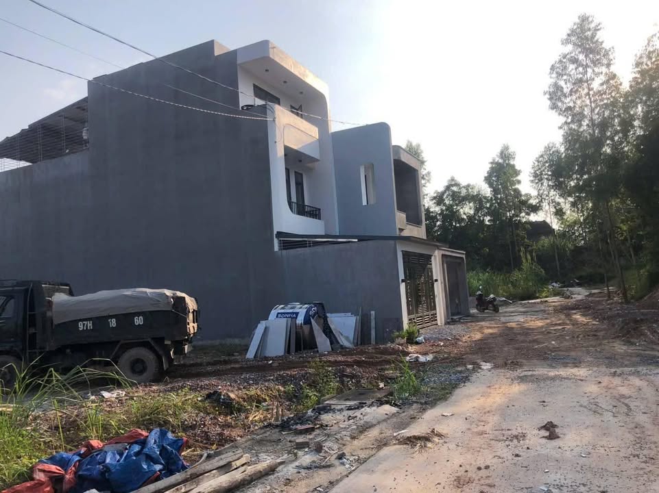 Đất nền Tân Lập, Thái Nguyên 110m² giá 2 tỷ - Đường thông thoáng, ô tô tránh nhau!