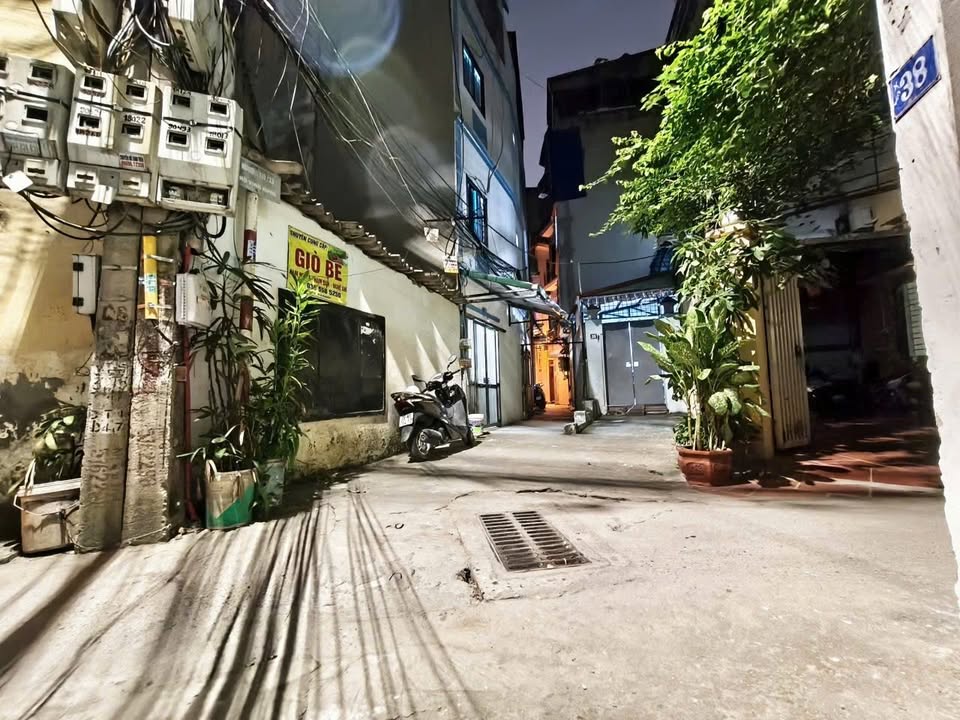 Đất nền Vĩnh Hưng 50m² giá 6.5 tỷ - Khu vực phát triển nhanh chóng!