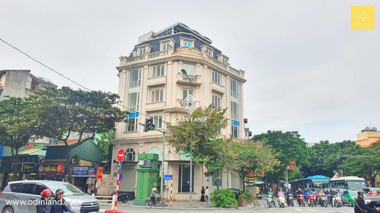 Nhà mặt phố Quang Trung, Hai Bà Trưng 35m² giá 50 triệu - Địa điểm kinh doanh lý tưởng!