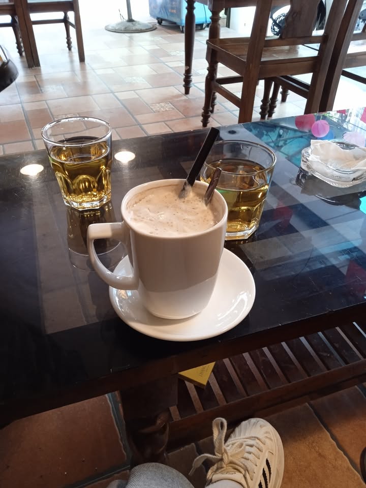 Cho thuê nhà mặt phố Hoàng Cầu 140m² giá 70 triệu - Kinh doanh cafe, nhà hàng lý tưởng!