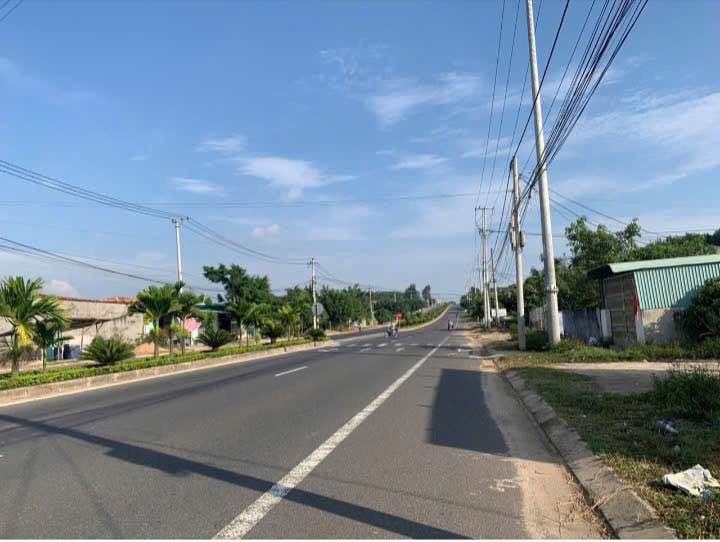 Đất mặt tiền Quốc lộ Tôn Đức Thắng, Kon Tum 250m² giá 8xx triệu - Cơ hội đầu tư tuyệt vời!