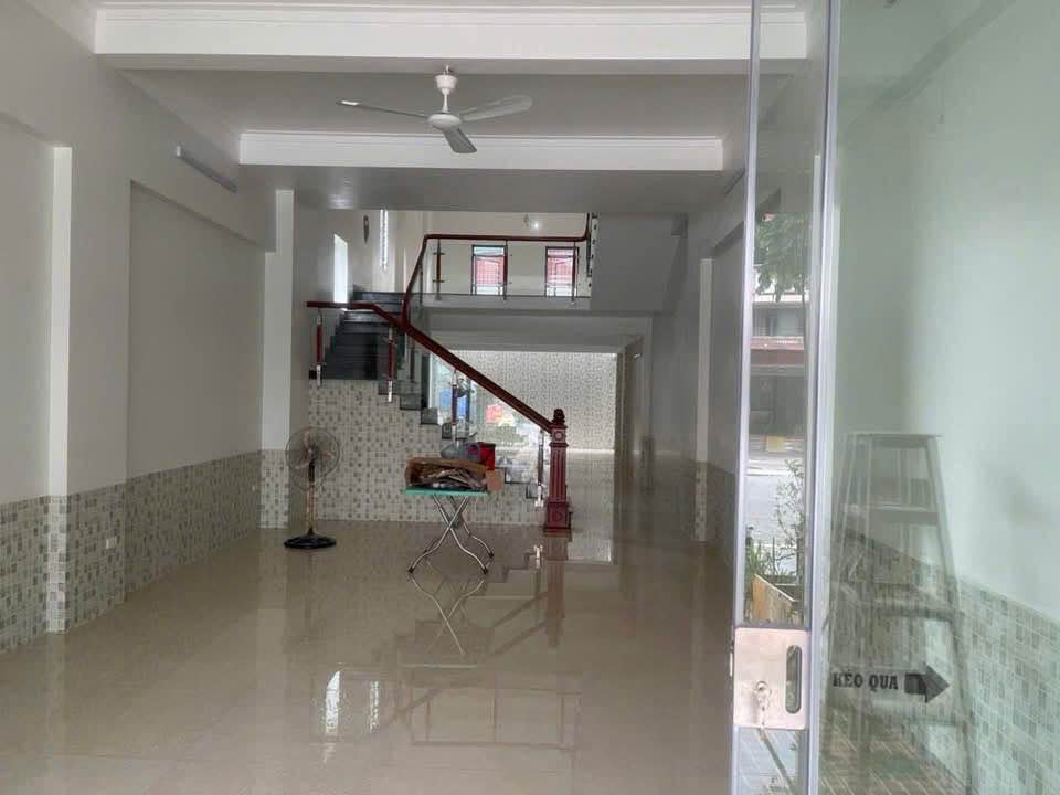 Nhà cho thuê 3 tầng tại đường Giáp Hải, Bắc Giang - Diện tích 120m², giá 15 triệu/tháng