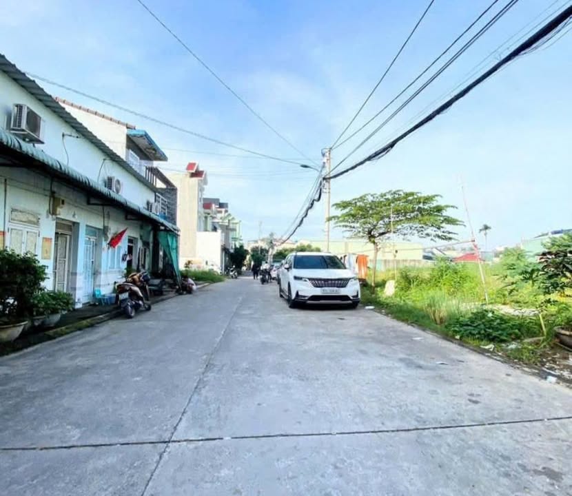 Đất nền đường Thạnh Lộc 15, An Phú Đông, Quận 12 - 62m² giá 3.98 tỷ - Sổ đỏ chính chủ!