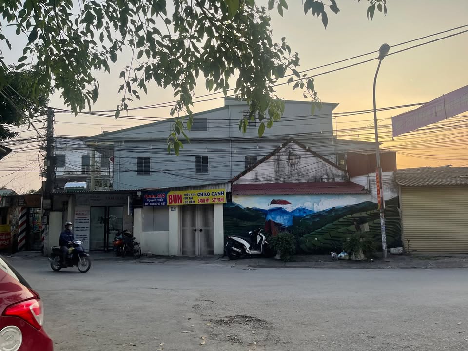 Mặt tiền Nguyễn Thiếp 206m² giá 10.3 tỷ - Đầu tư sinh lời cao!