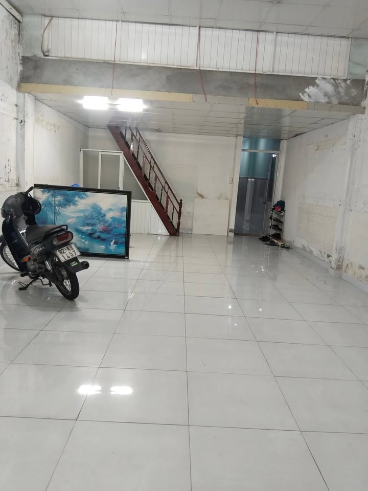 Nhà cấp 4 kiên cố mặt tiền đường Phan Chu Trinh, 178m², giá 12 tỷ - Cơ hội đầu tư tuyệt vời!