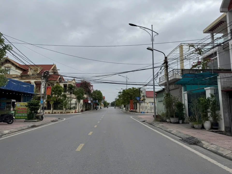 Đất nền Lương Quán, Nam Sơn 95m² giá 2.9 tỷ - Tiềm năng kinh doanh lớn!