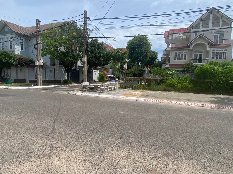 Bán đất biệt thự Khang Linh Vũng Tàu 225m² giá 11 tỷ - Sổ đỏ chính chủ!