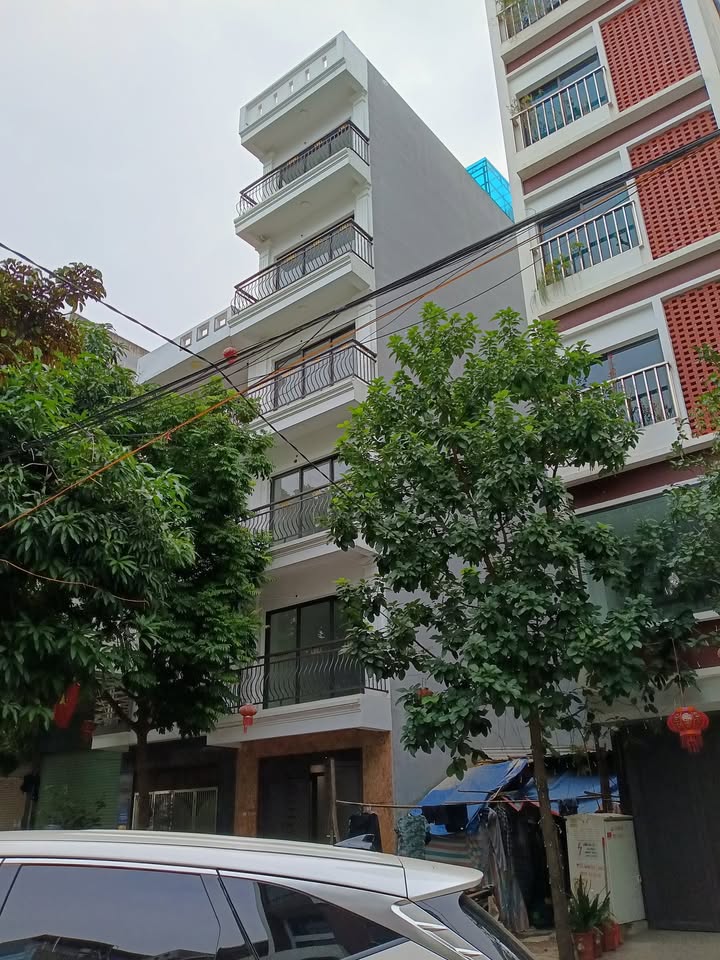 Nhà 6,5 tầng Yên Nghĩa 50m² giá 14,5 tỷ - Pháp lý sổ hồng lâu dài!