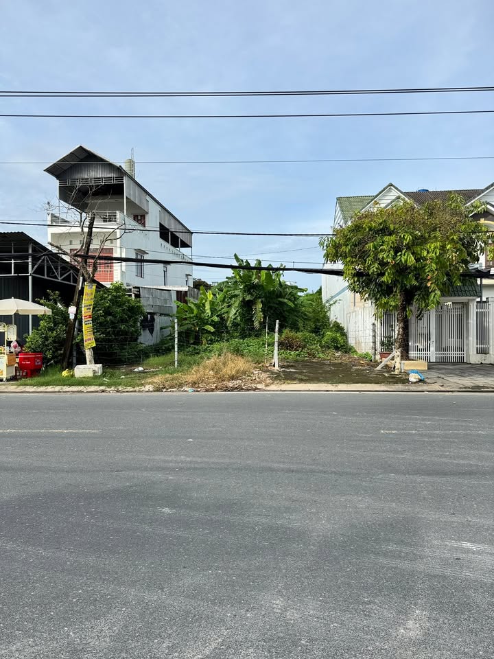 Đất 2 mặt tiền Lâm Quang Ky & Nguyễn Thị Minh Khai, Rạch Giá 8618m² - Cơ hội đầu tư tuyệt vời!