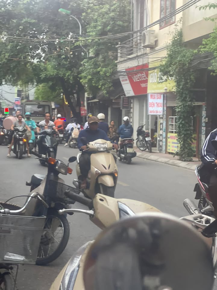 Bán nhà mặt tiền Tả Thanh Oai, Thanh Trì 50m² giá 1 tỷ - Kinh doanh siêu đỉnh!