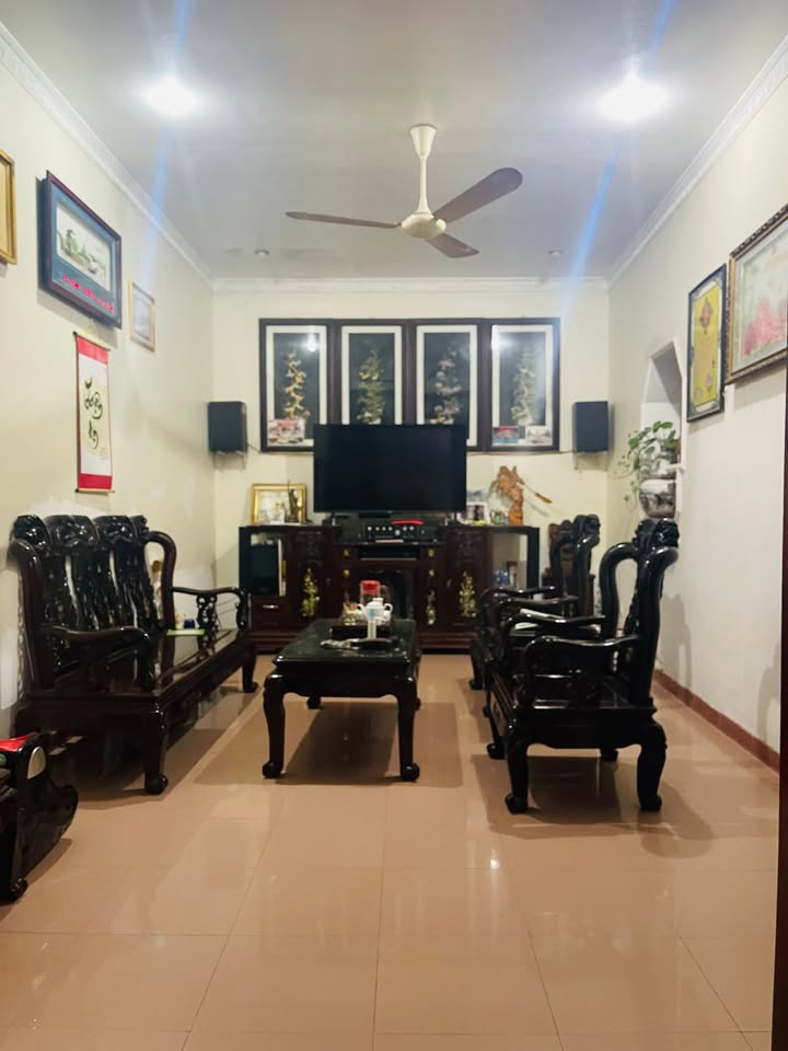 Đất nền Hoàng Minh Đạo, Long Biên 138m² giá 25 tỷ - Cơ hội đầu tư hấp dẫn!