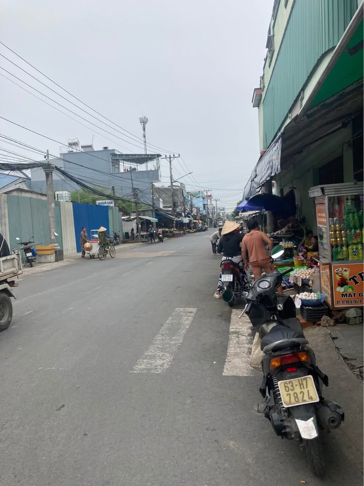 Nhà nguyên căn cho thuê mặt tiền đường Phùng Há, TP. Mỹ Tho 100m² giá 5 triệu - Nhà mới xây sạch đẹp!