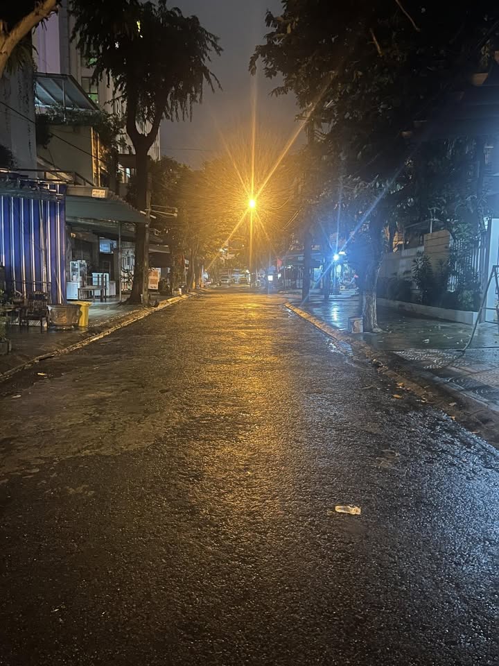 Nhà cấp 4 mặt tiền Phạm Quang Ảnh 135.3m² giá 12 tỷ - Đầu tư sinh lời tại Sơn Trà!