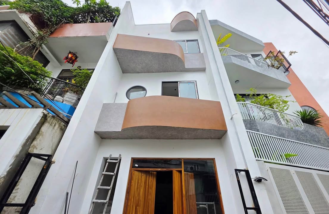 Nhà 3 tầng kiệt 4m Điện Biên Phủ Đà Nẵng 51m² giá chỉ từ 5 tỷ - Sẵn sàng vào ở!