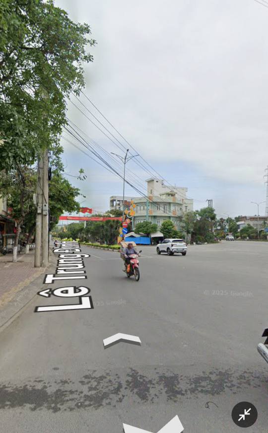 Bán nhà 4 tầng mặt tiền đường Lê Trung Đình TP Quảng Ngãi 112m² - Đầu tư sinh lời, vị trí đắc địa!