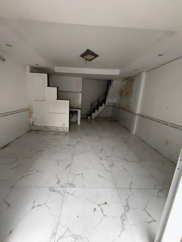 Nhà nguyên căn Gò Vấp 32m² giá 7 triệu - Phù hợp kinh doanh và ở ngay!