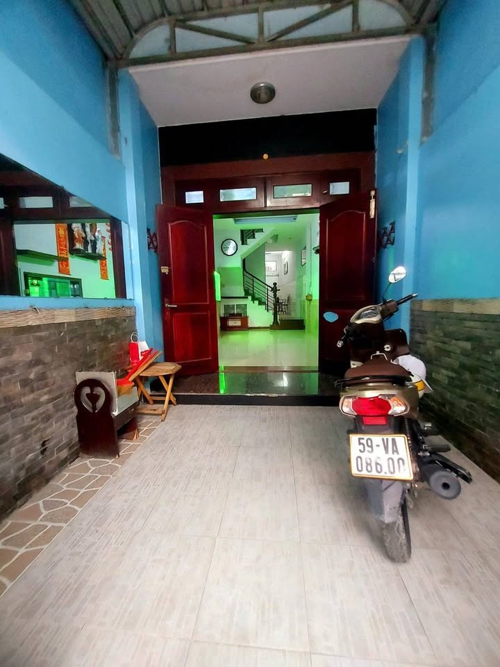 Nhà cho thuê hẻm xe hơi 630 Thống Nhất, Gò Vấp 65m² - Không gian sống thoáng đãng!