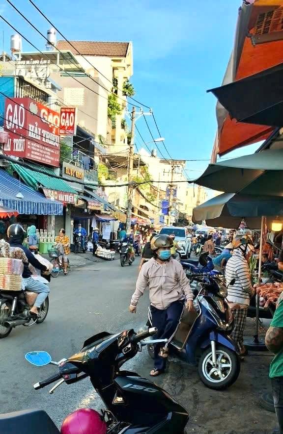 Nhà phố Trường Thọ, Thủ Đức 52m² giá 4.79 tỷ - Kinh doanh sầm uất!