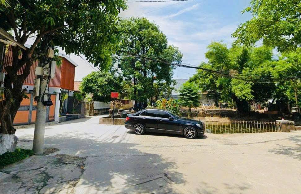 Đất kiệt ô tô 33 An Dương Vương, Phường An Cựu, TP Huế - Giá 2.15 tỷ, vị trí đắc địa cho đầu tư!