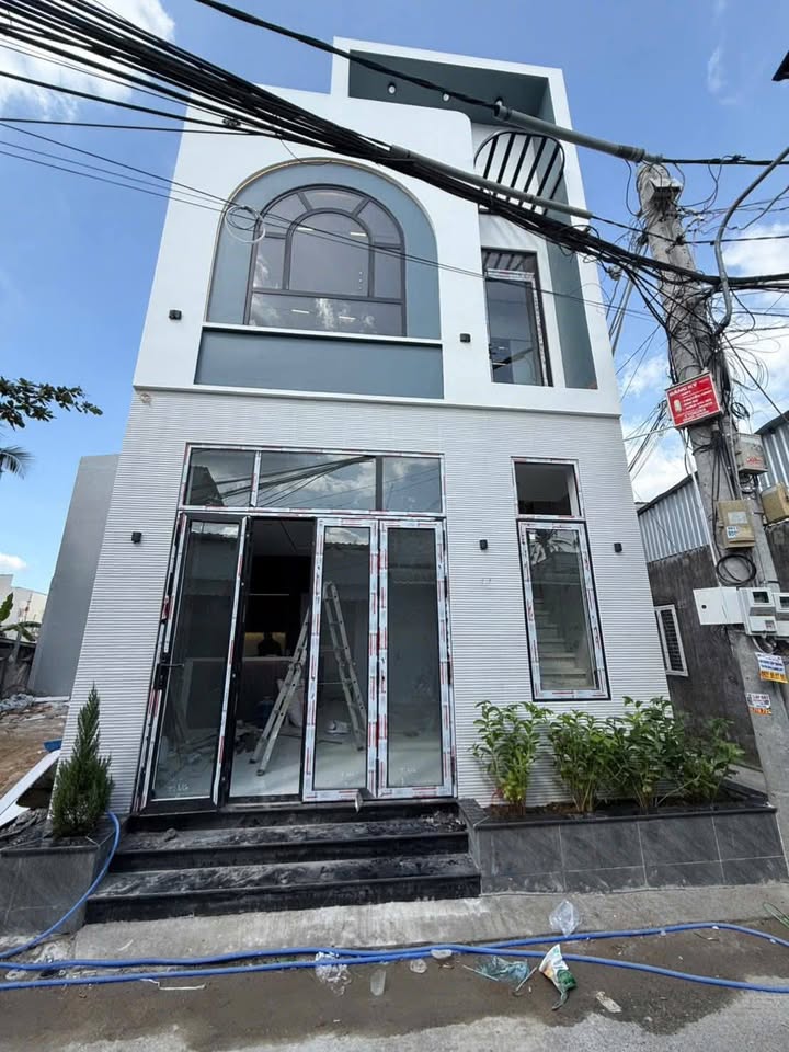 Nhà trệt lầu 2MT Hẻm 160 Đường Tầm Vu 46m² giá 3.06 tỷ - Mới xây đẹp lung linh!