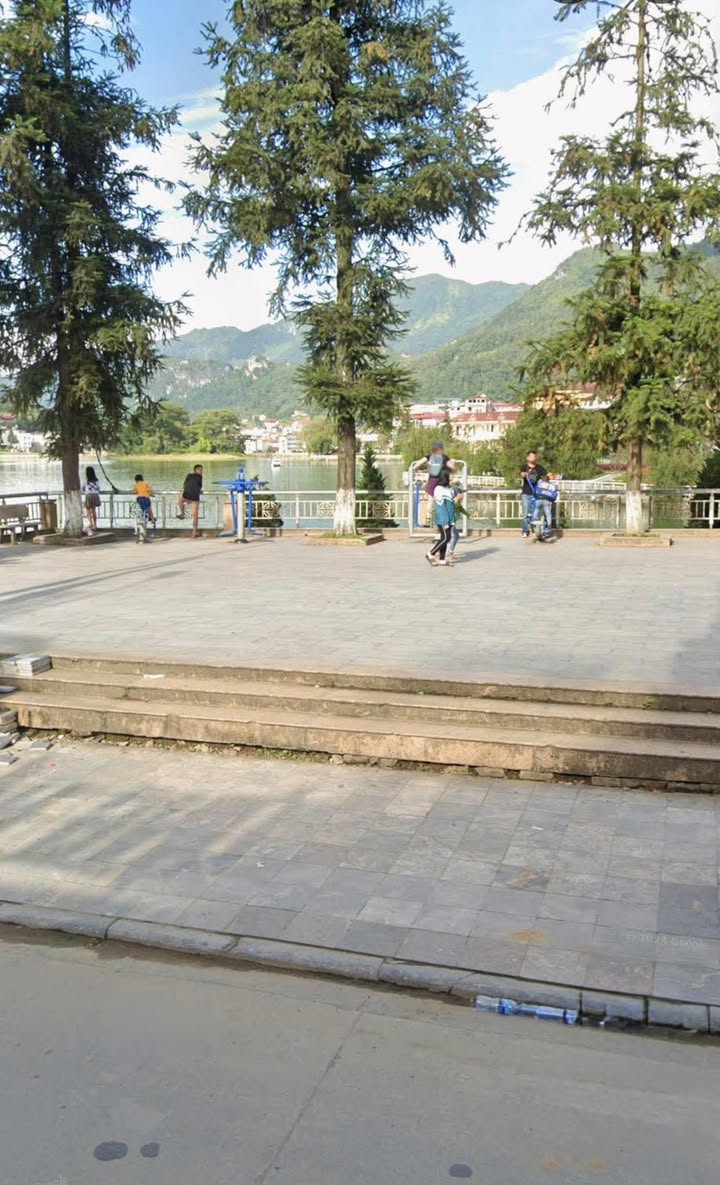 Nhà phố Sa Pa 300m² giá 65 tỷ - View hồ cực đẹp!