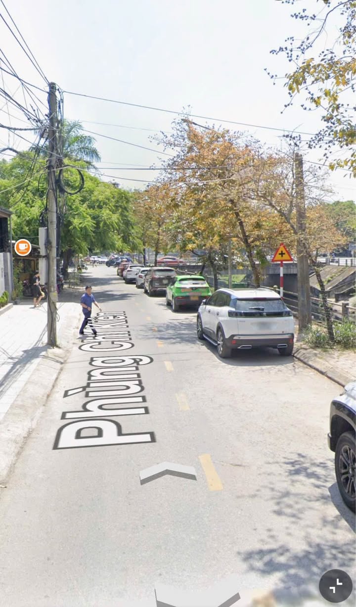 Đất mặt đường Phùng Chí Kiên, Vinh Phú, 200m² giá 11 tỷ - Cơ hội đầu tư tuyệt vời!