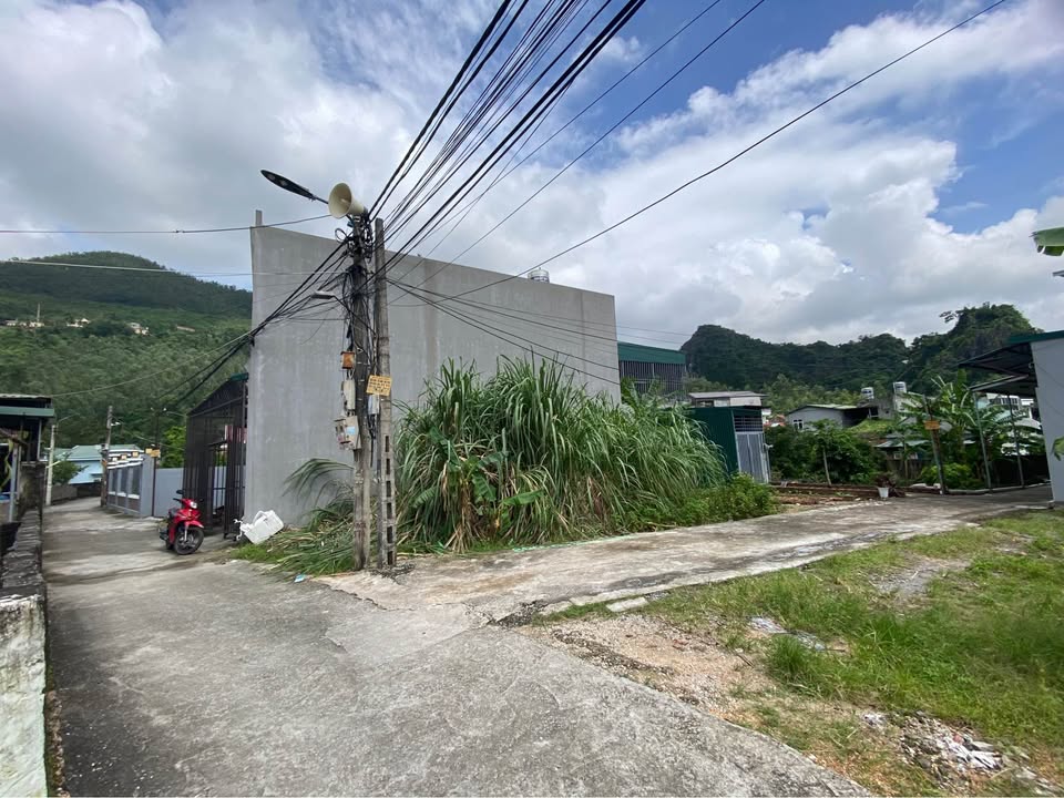 Đất ngõ 1030 Cẩm Thạch 54m² chỉ 600 triệu - Đầu tư sinh lời ngay!