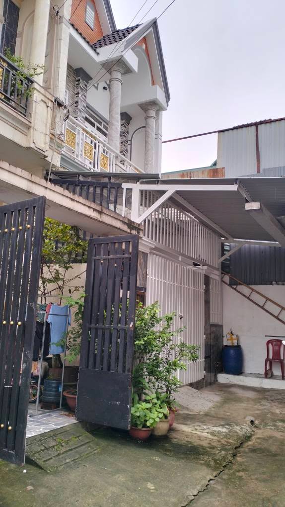 Nhà phố Bà Điểm Hóc Môn 80m² giá 5 tỷ - Chính chủ, sổ hồng riêng!