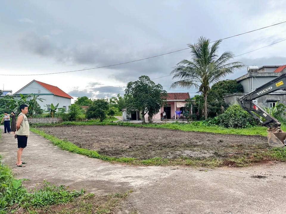 Đất nền Hải Đông Móng Cái 100m² giá chỉ 400 triệu - Cơ hội đầu tư tuyệt vời!