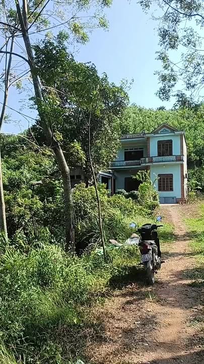 Nhà hai tầng Phú Đô, Phú Lương 8000m² giá 1.86 tỷ - View suối tuyệt đẹp!