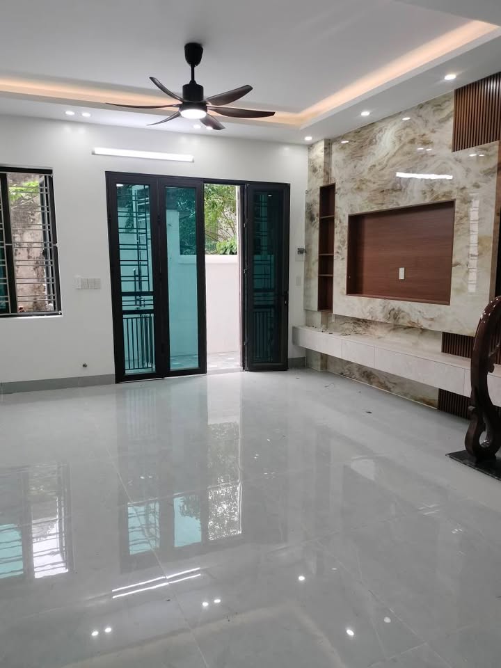 Nhà 3 tầng 58m² tại phường Trần Hưng Đạo, Thái Bình - Thiết kế hiện đại, giá chỉ 2 tỷ!