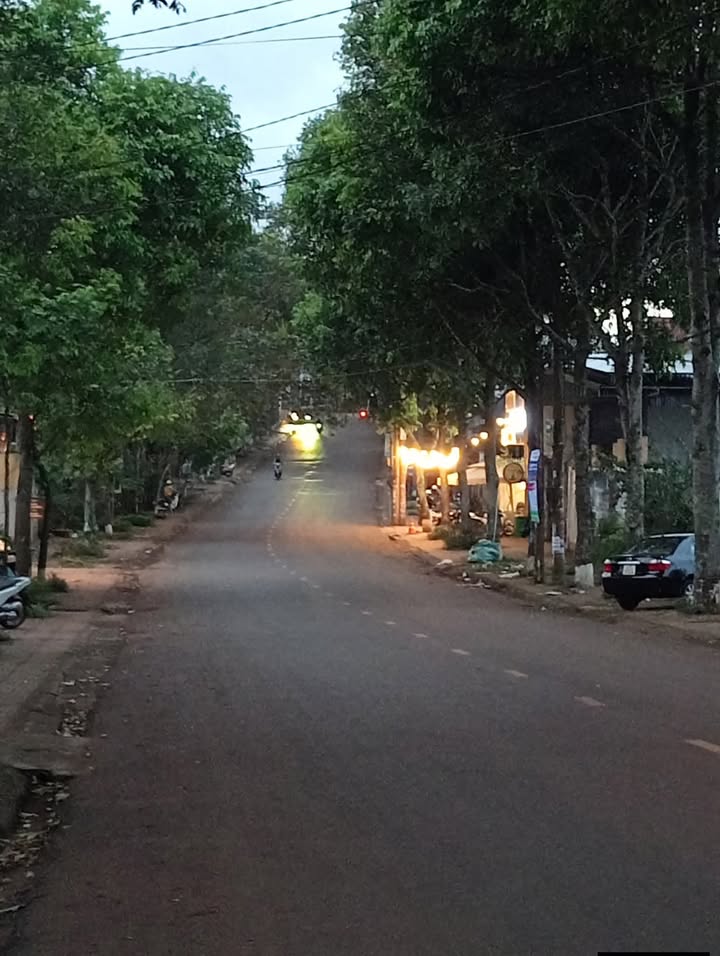 Đất nền trung tâm Buôn Hồ 192m² giá 3.6 tỷ - Đầu tư sinh lời ngay!