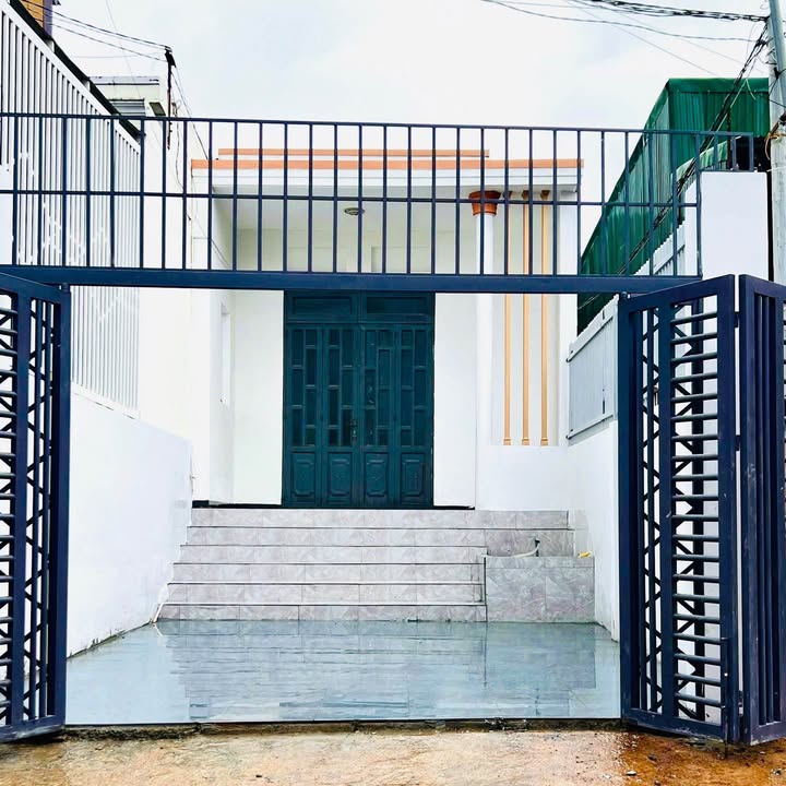 Nhà mặt tiền đường A4, phường Buôn Ma Thuột 135m² - Giá chỉ 2.95 tỷ!