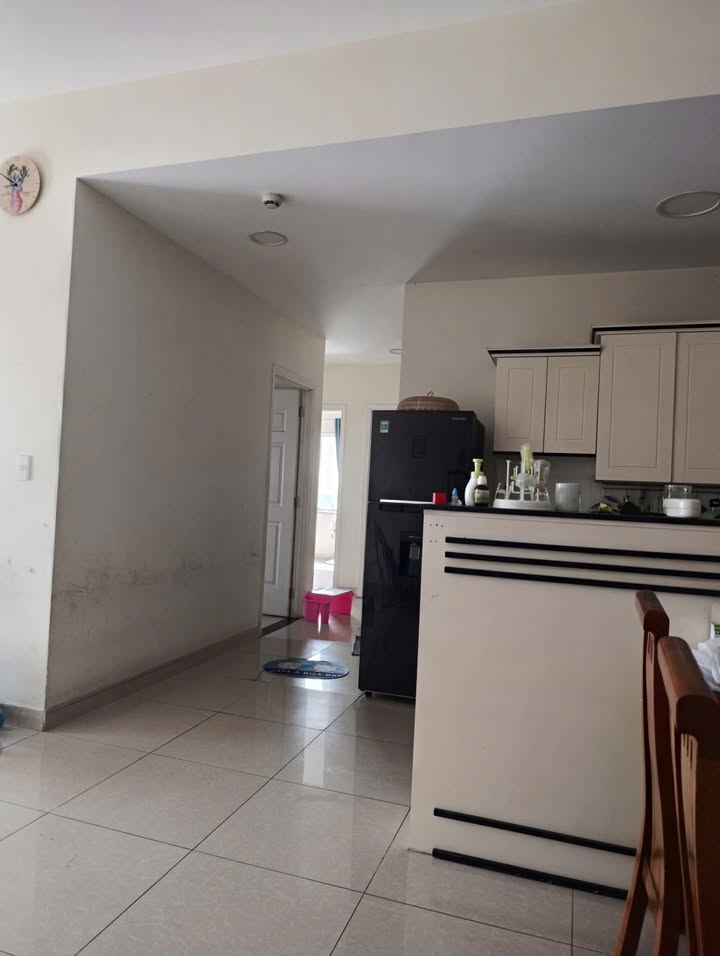 Căn hộ Lan Phương, Thủ Đức 110m² giá 3.35 tỷ - Sổ hồng chính chủ, đầy đủ tiện nghi!