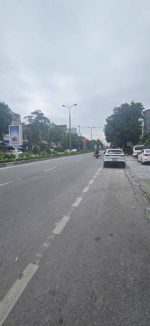 Nhà 1.5 tầng Đông Vệ 100m² giá 2.95 tỷ - Ô tô vào tận cửa!