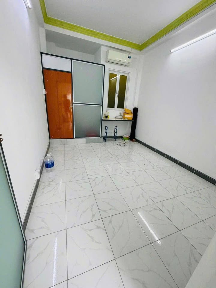 Phòng cho thuê đường Ông Ích Khiêm, Quận 10 - Giá thỏa thuận, tự do giờ giấc!