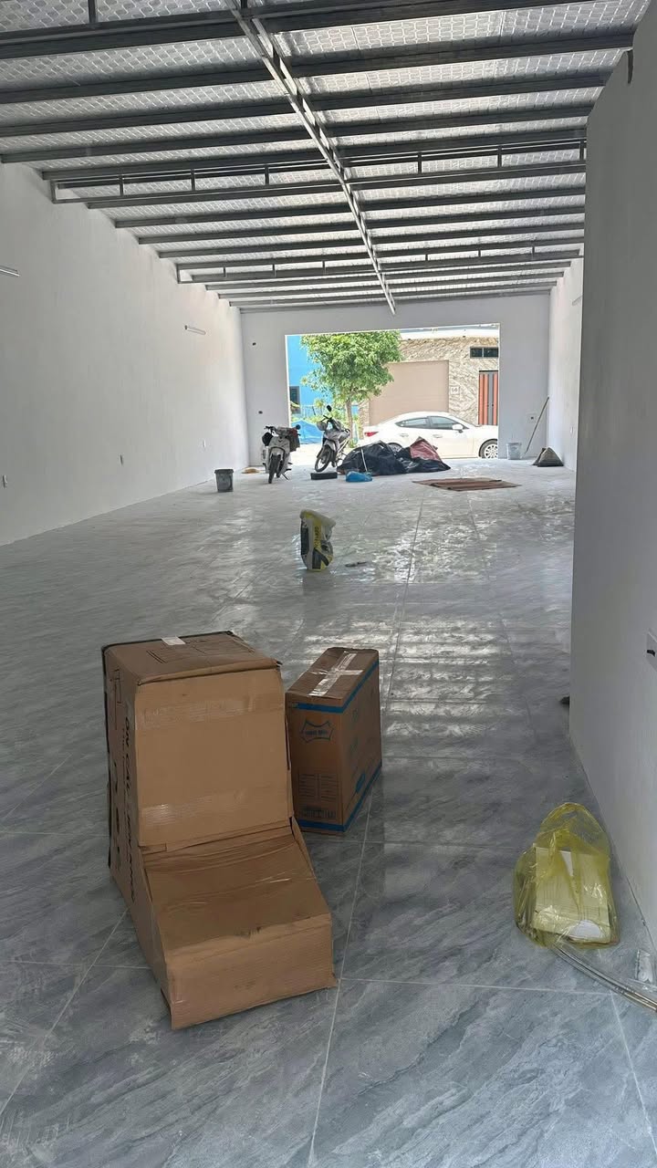 Cho thuê mặt bằng kinh doanh tại phường Quán Bàu, 150m² chỉ 8 triệu/tháng - Cơ hội vàng cho ai muốn khởi nghiệp!