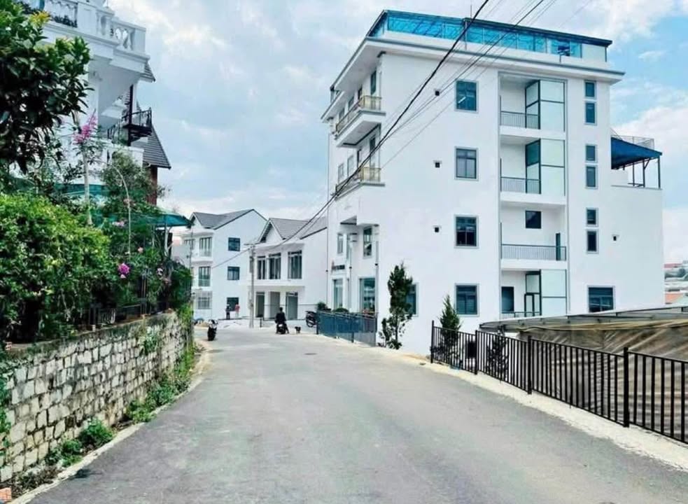 Cho thuê mặt bằng đường Lê Thánh Tôn, Đà Lạt 85m² - Giá chỉ 10 triệu/tháng!