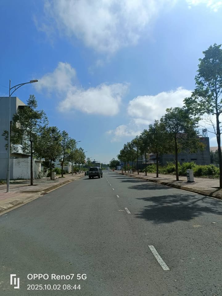 Đất nền đường Lê Văn Việt, phường Đăk Bla, 153m² giá chỉ 2.8 tỷ - Cơ hội đầu tư hấp dẫn!