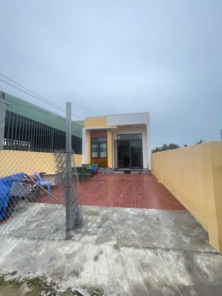 Nhà cấp 4 ấp Giồng Lớn 125m² giá 1.65 tỷ - Chính chủ bán gấp!