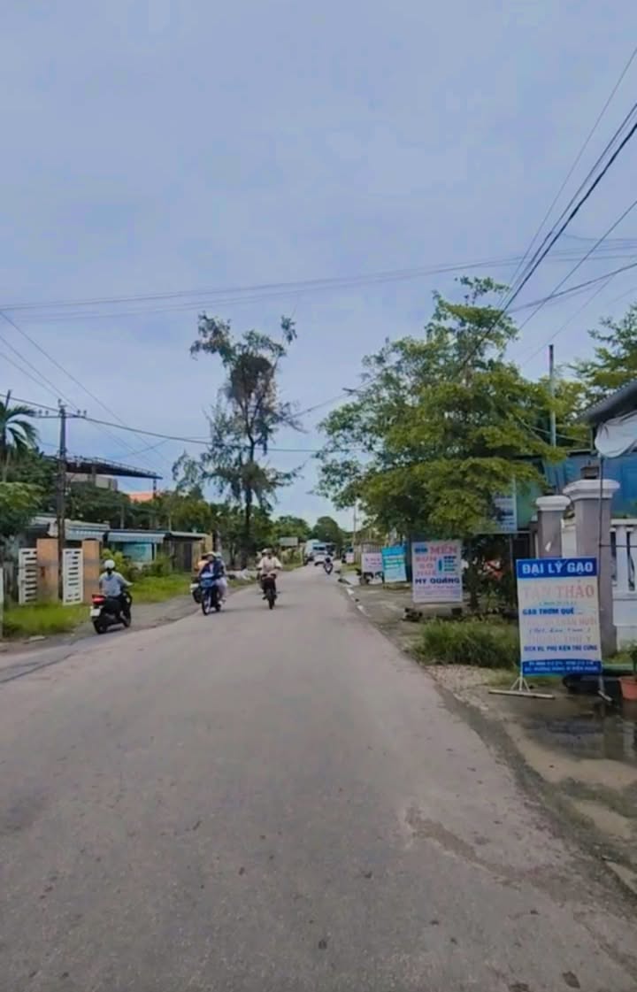 Đất Dũng Sĩ Điện Ngọc 218m² giá 3.85 tỷ - Cách biển chỉ 3km!